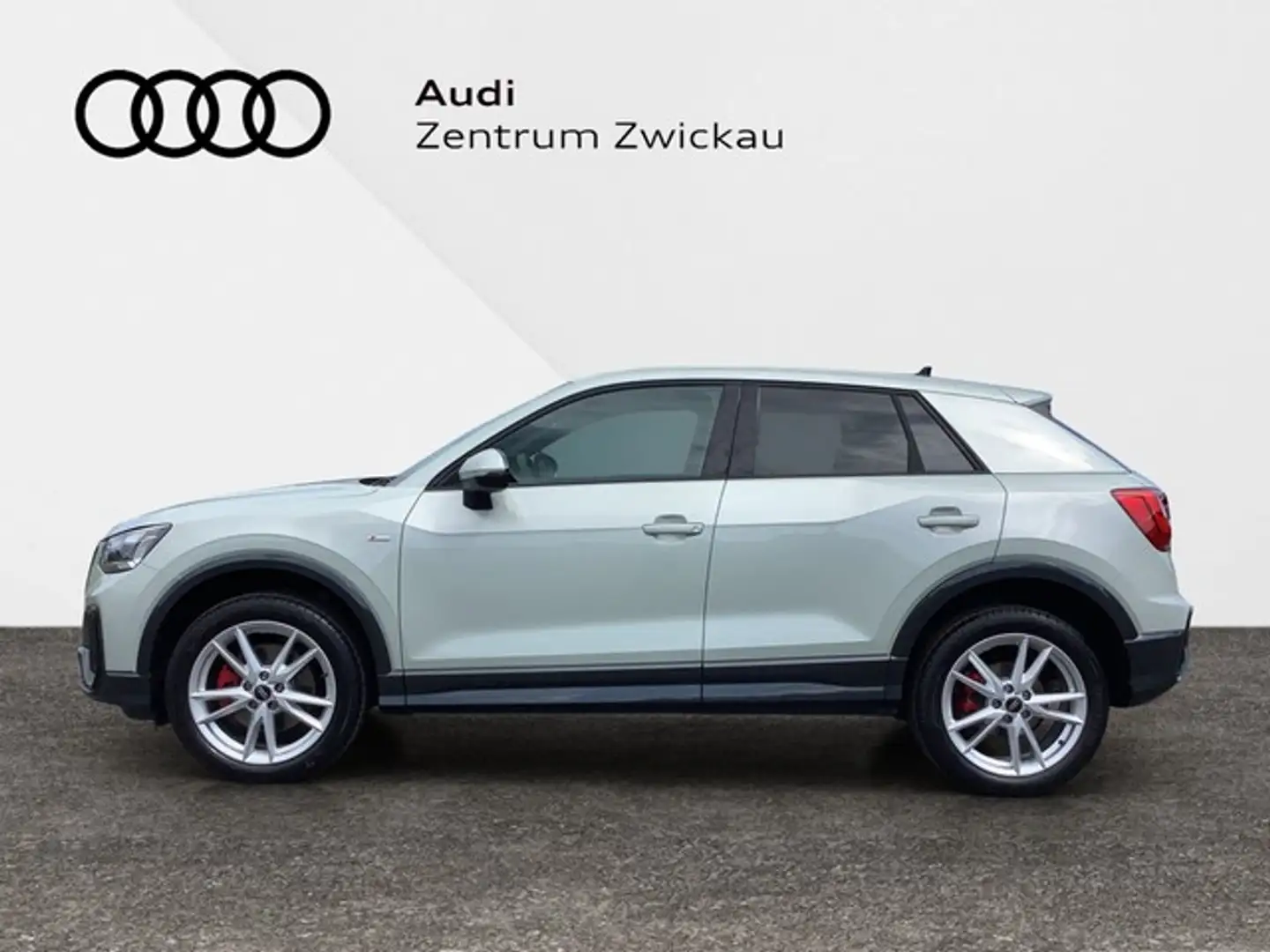 Audi Q2 40TFSI quattro S-line Matrix LED Scheinwerfer, ... Silber - 2