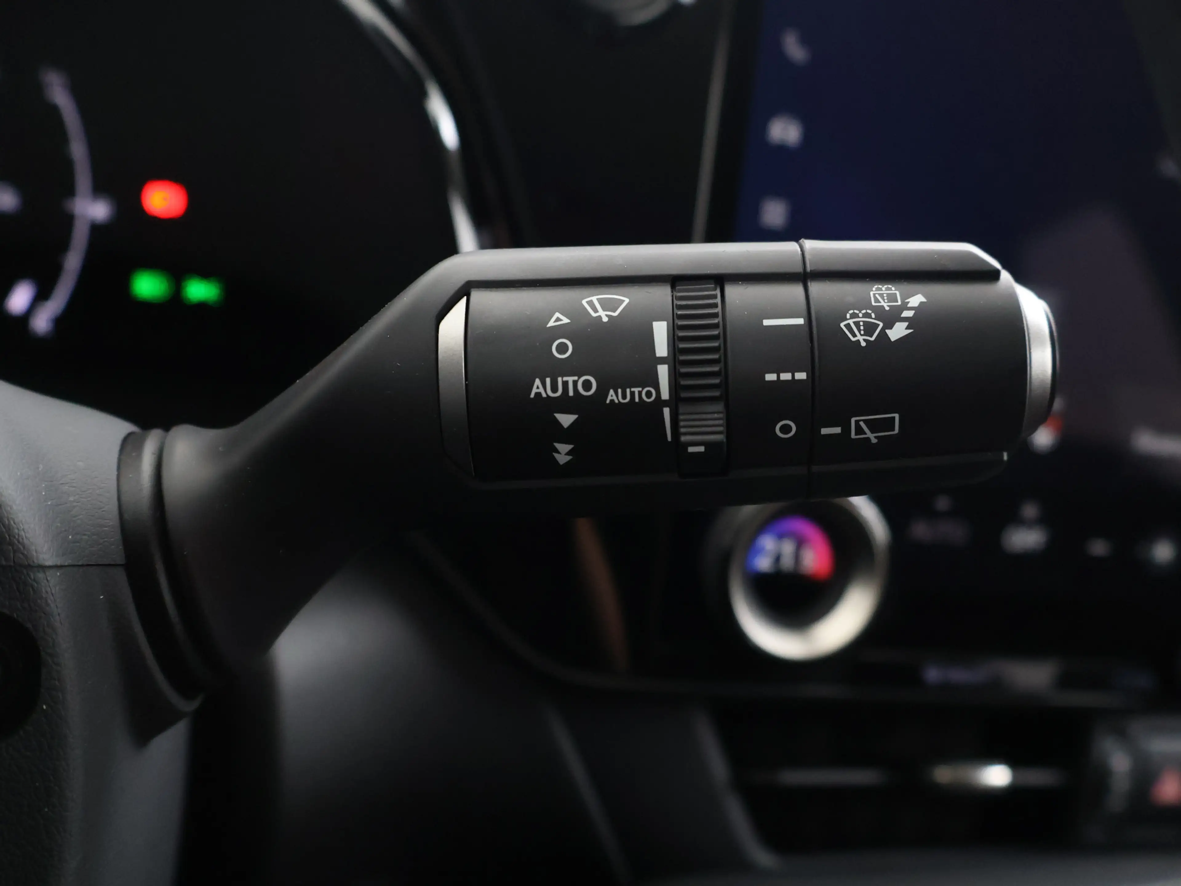 Lexus NX 450h+ AWD Luxury Line — photo 13