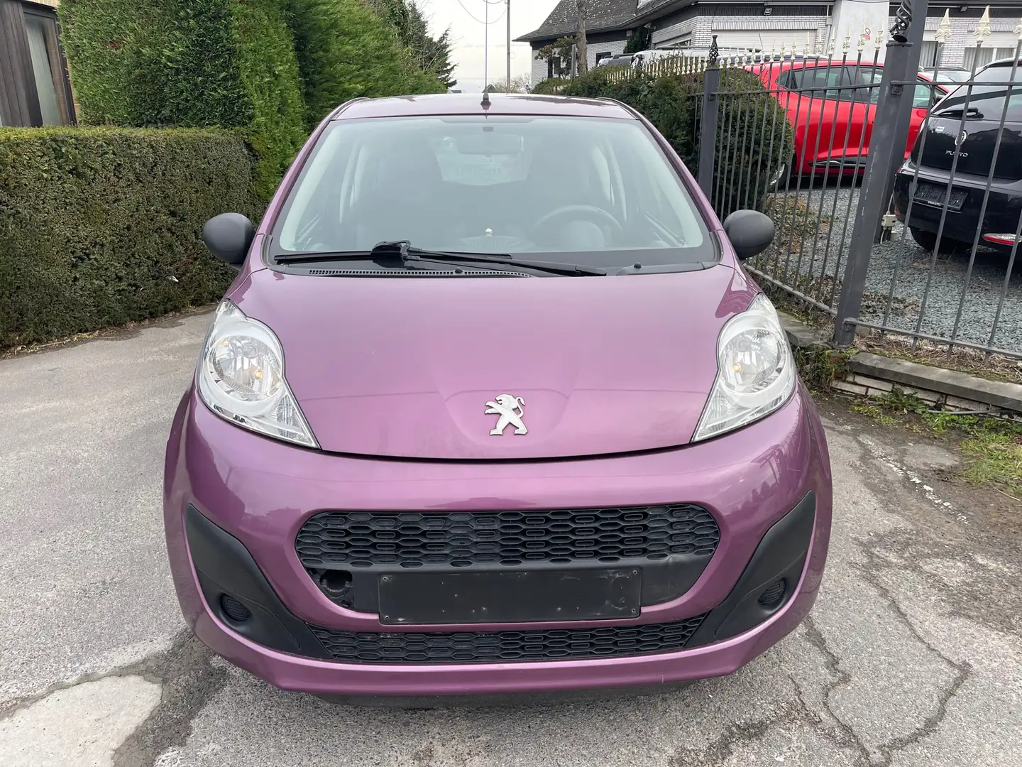 Peugeot 107 1.0i * 107.000km - 2013 - 1ier Propriétaire * Violet - 2