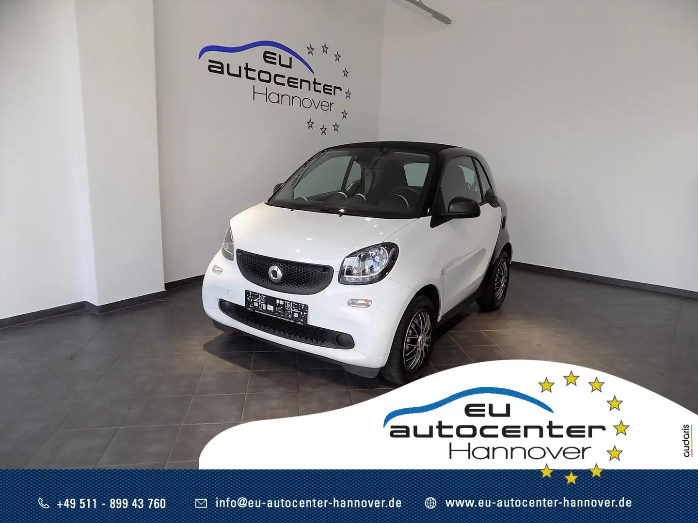 smart forTwo 1.0 52KW Cool & Sound Blanco - 1