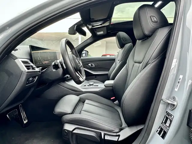 BMW 3 Series view 12