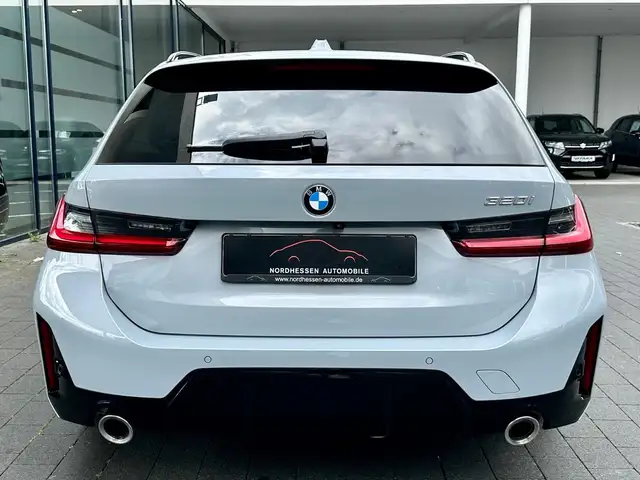 BMW 3 Series view 7