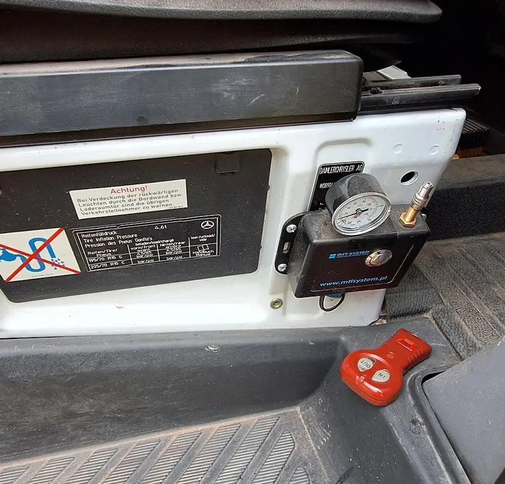 Mercedes-Benz Sprinter 411 CDI Abschlepper, foto 8