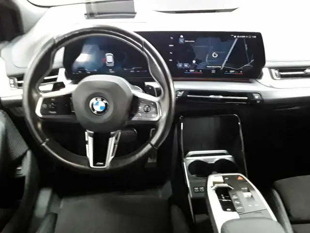 BMW 2 Series view 10