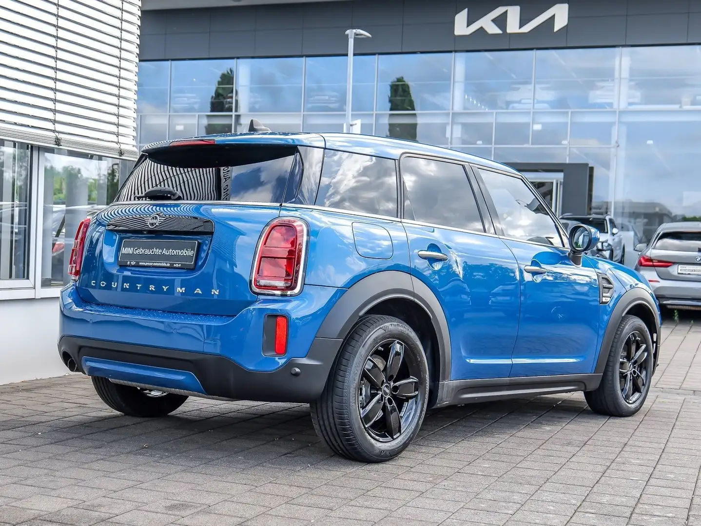 MINI One Countryman One RFK LED PDC V+H DAB Parkass. Tempomat Klima Albastru - 2