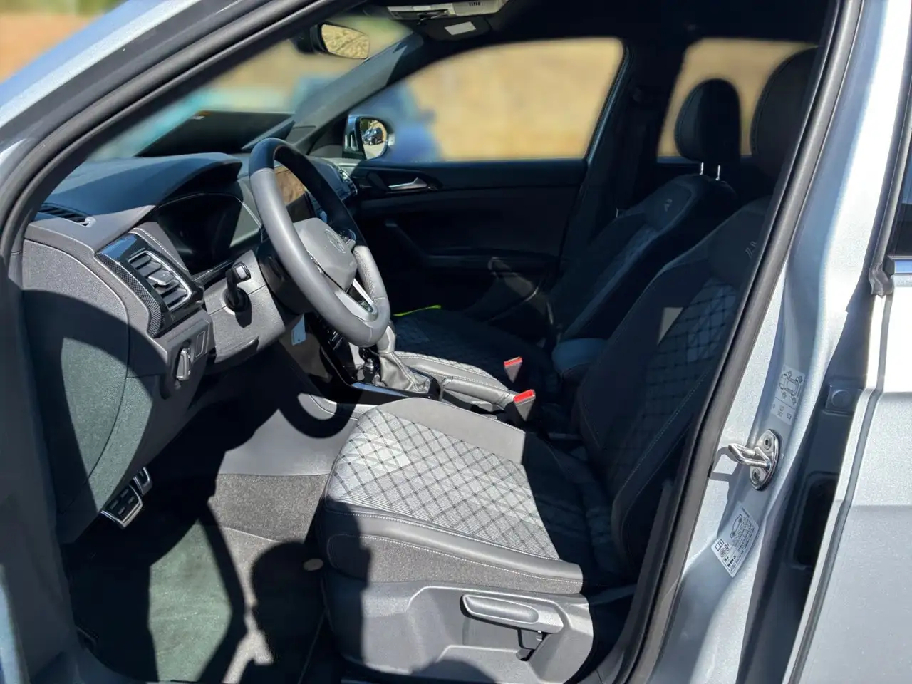Volkswagen T-Cross R-Line 1.5 TSI DSG / Navi, Matrix, AHK, миниатюра 15