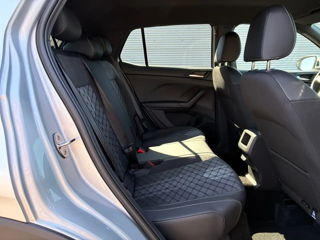 Volkswagen T-Cross R-Line 1.5 TSI DSG / Navi, Matrix, AHK, миниатюра 17