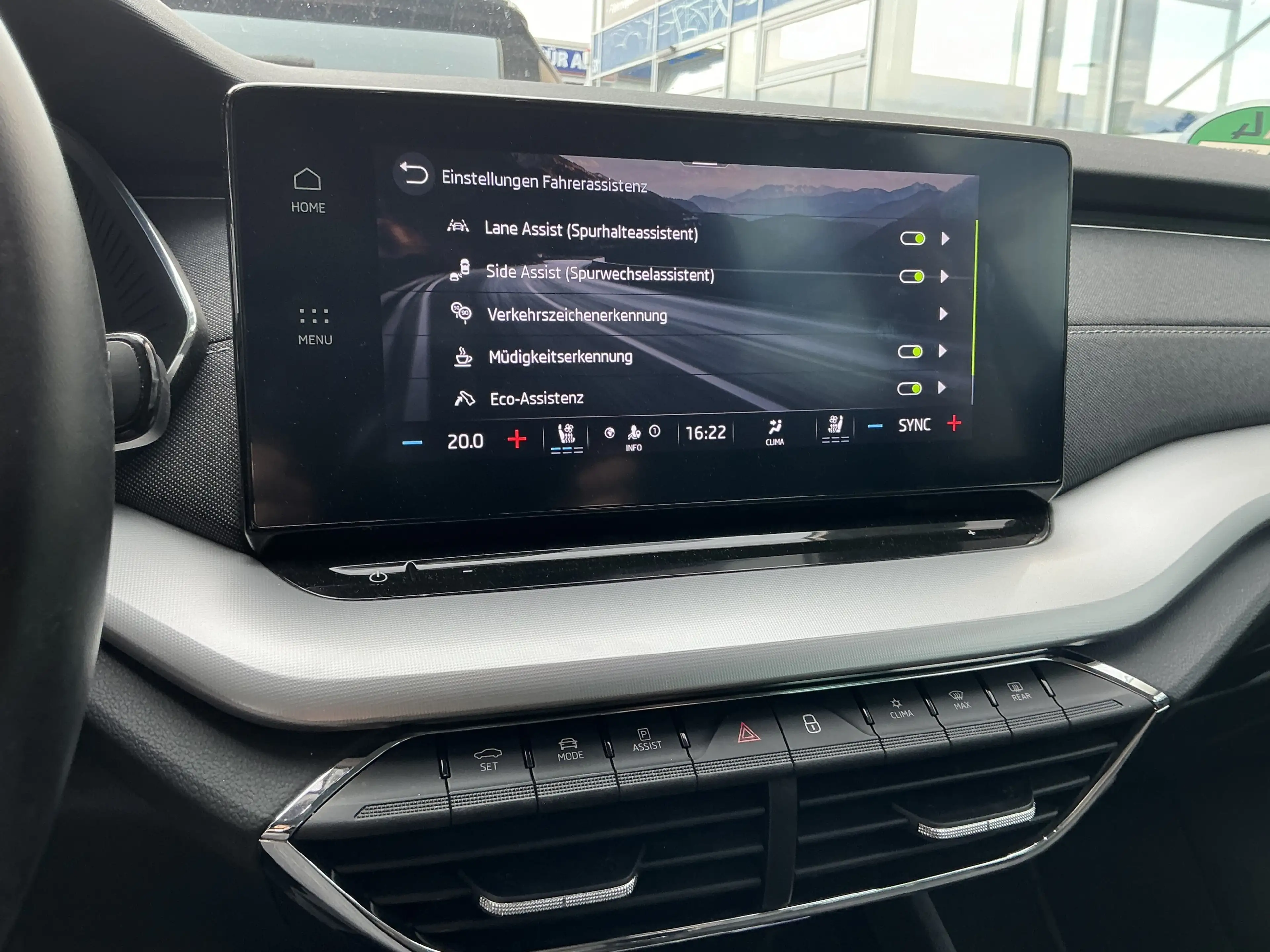 Skoda Octavia Style Leder Memory Navi Ambiente AHK SHZ — photo 15