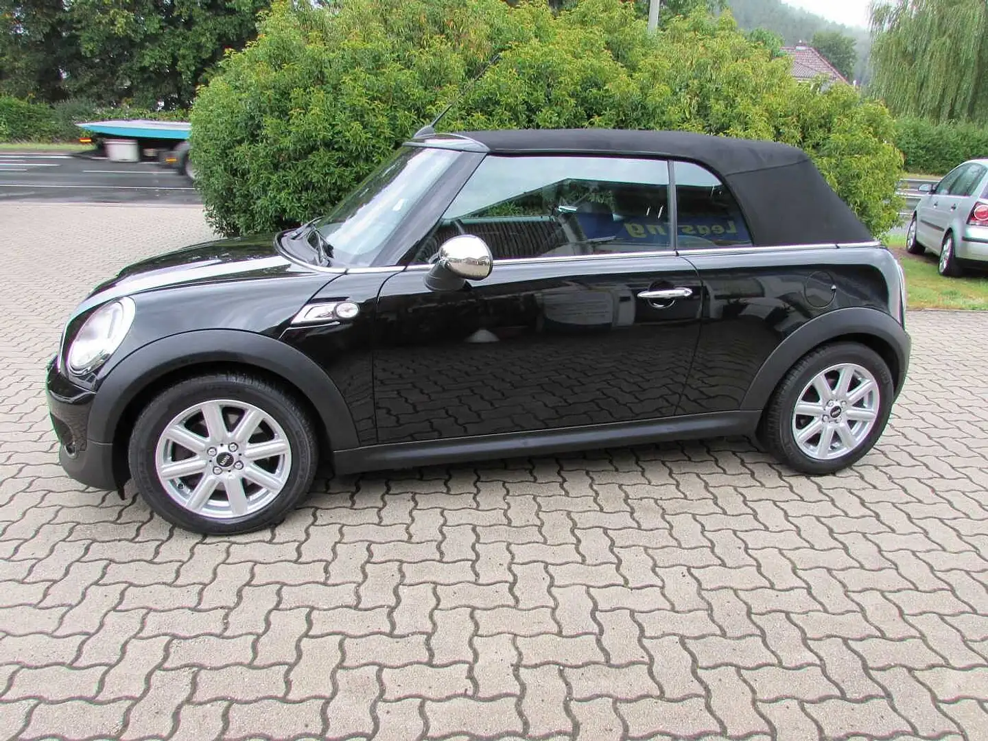 MINI Cooper S Cabrio Pepper Schwarz - 2