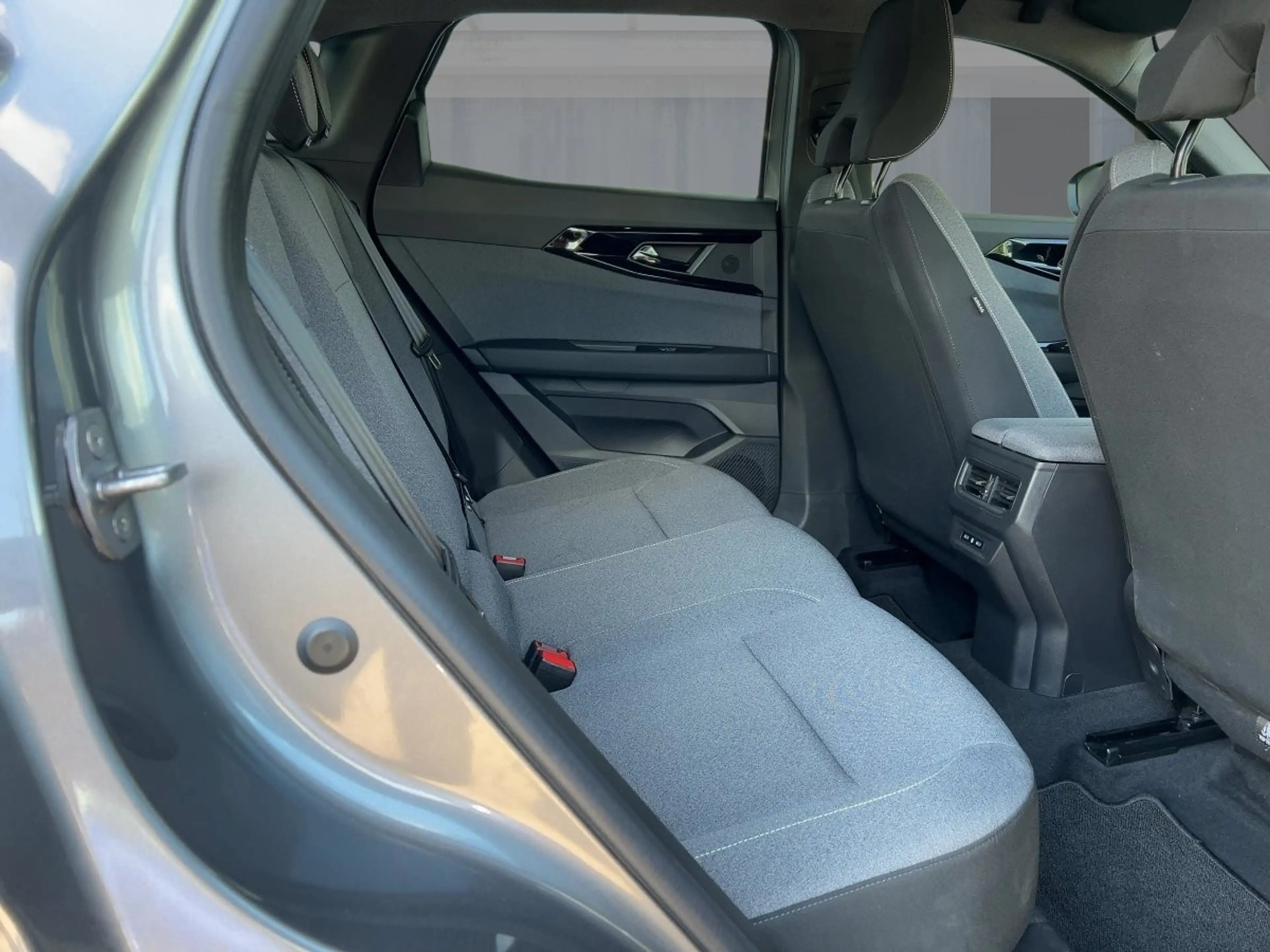Renault Austral Evolution Mild Hybrid 160 Automatik PDC BT — photo 9