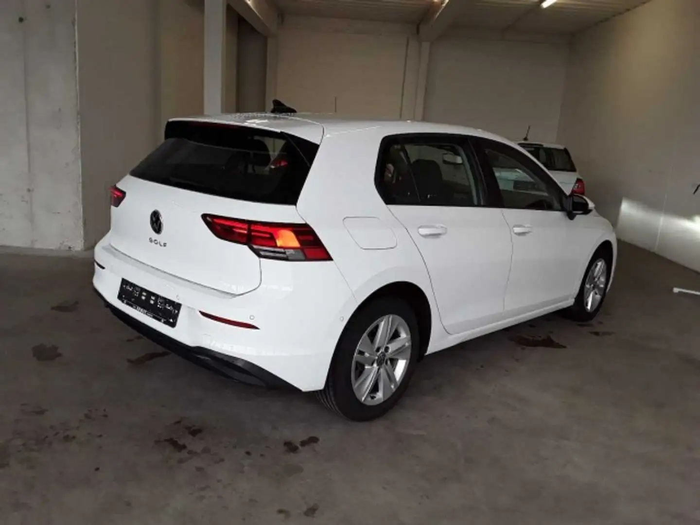 Volkswagen Golf VIII 2.0 TDI Life Fahrschule+ACC+LED+Navi Weiß - 2