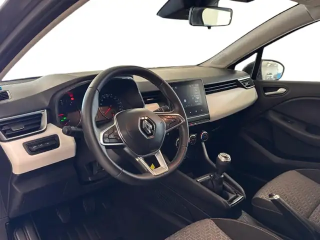 Renault Clio view 7