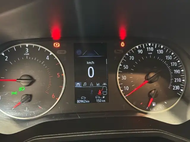 Renault Clio view 8