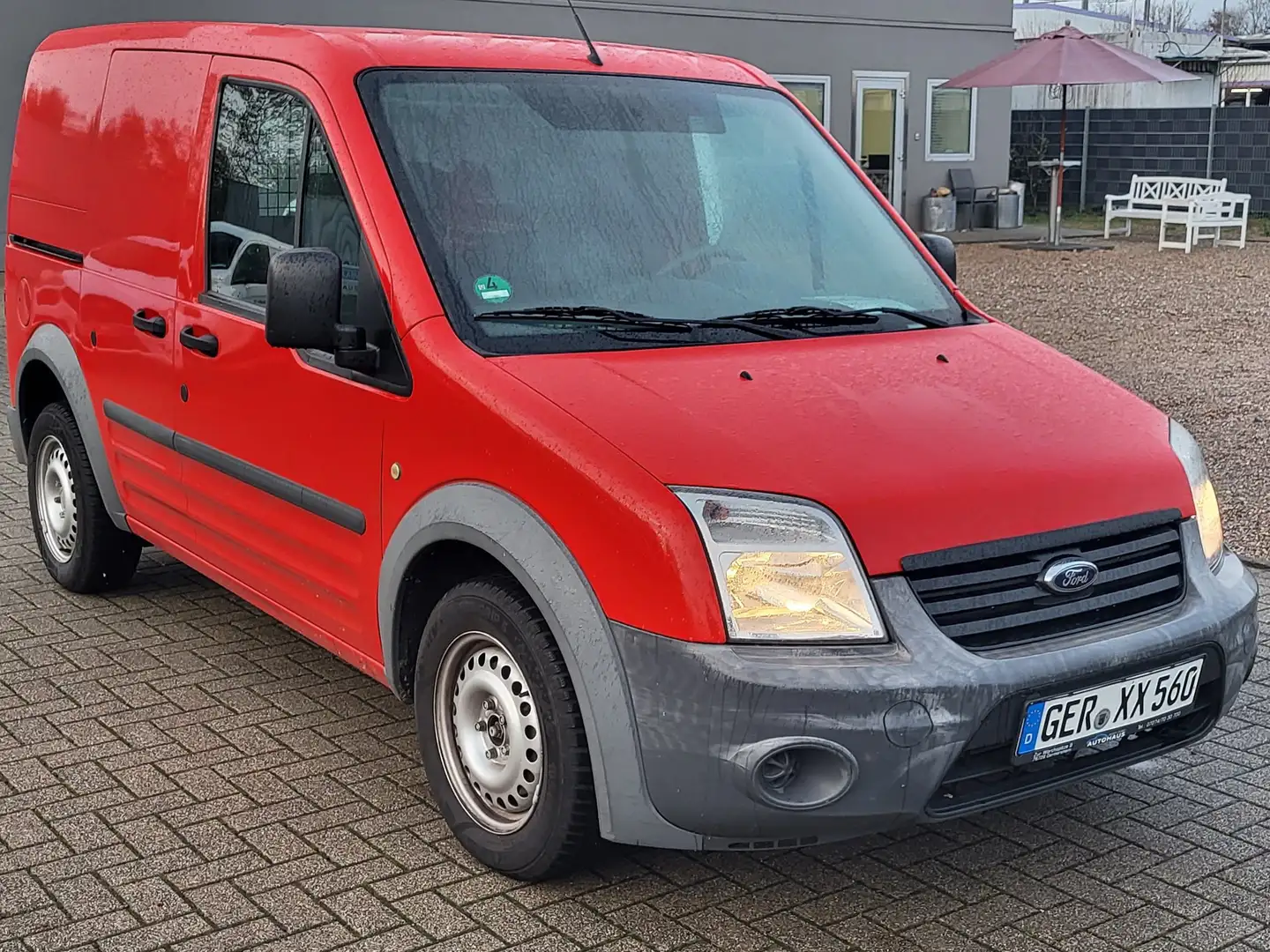 Ford Tourneo Connect Kasten Rood - 1