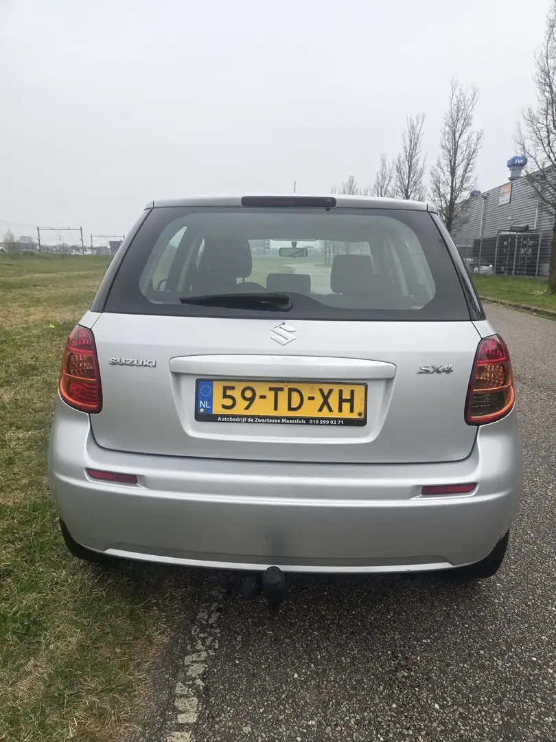 Suzuki SX4 1.6 Comfort Сірий - 2