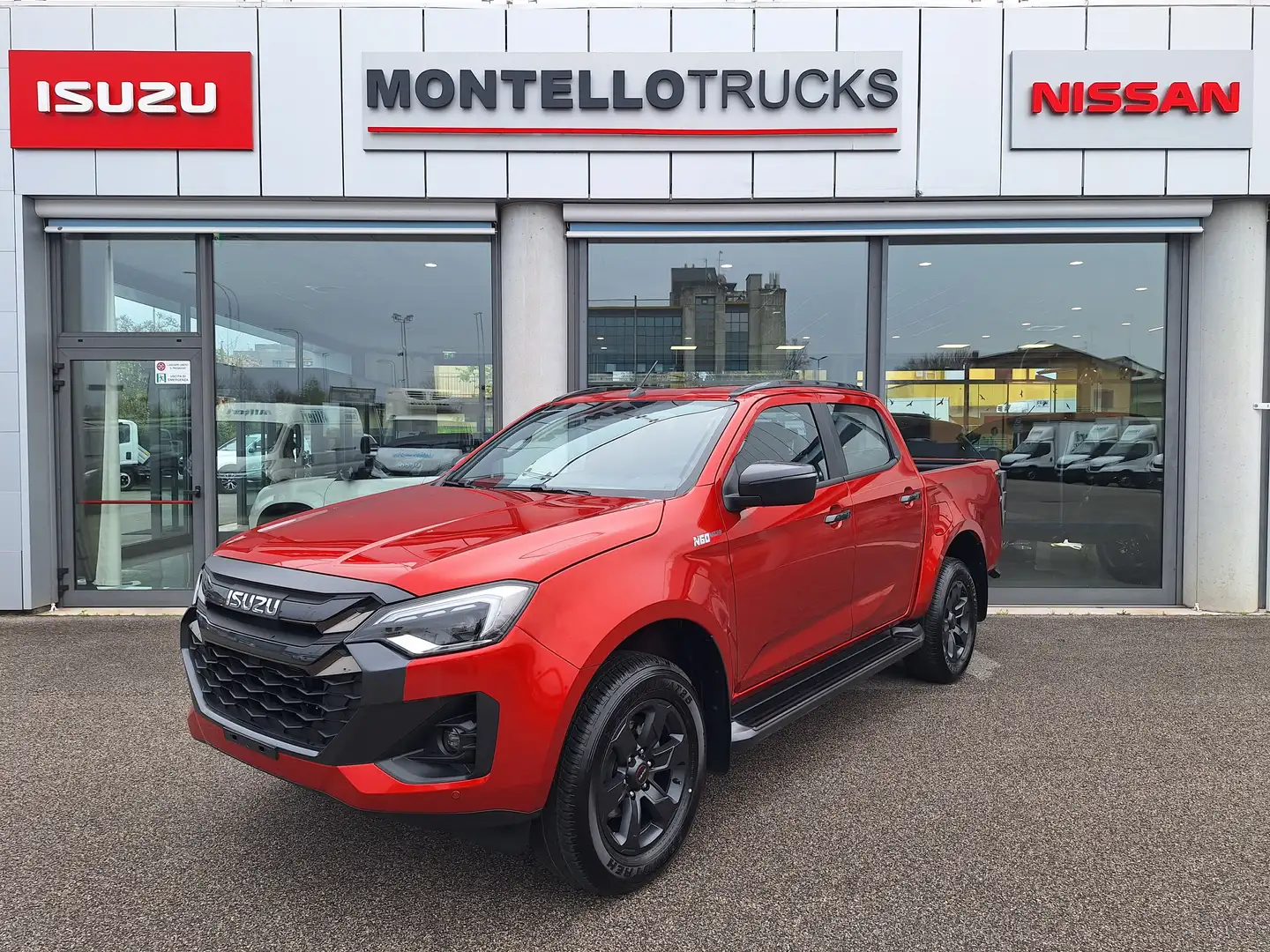 Isuzu D-Max 1.9 164cv Crew Nitro Sport 4x4 A/T PROMO MAGGIO Naranja - 1
