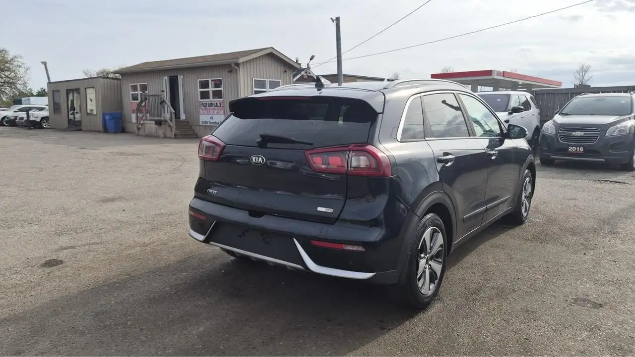 Kia Niro photo Kia Niro