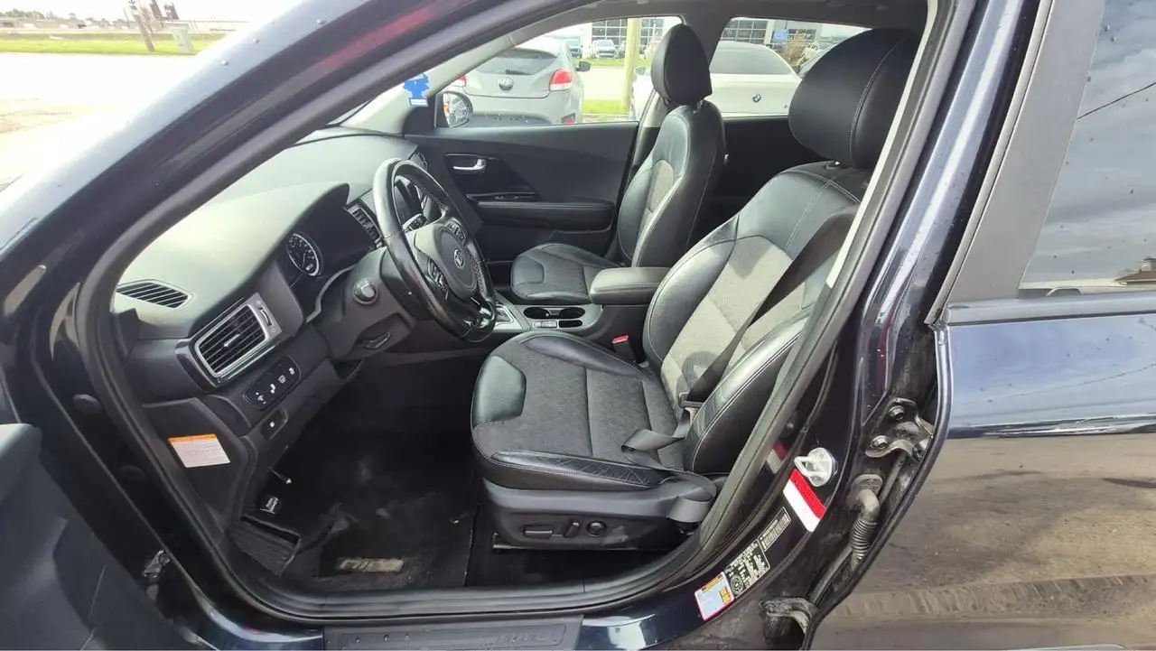 Kia Niro photo Kia Niro