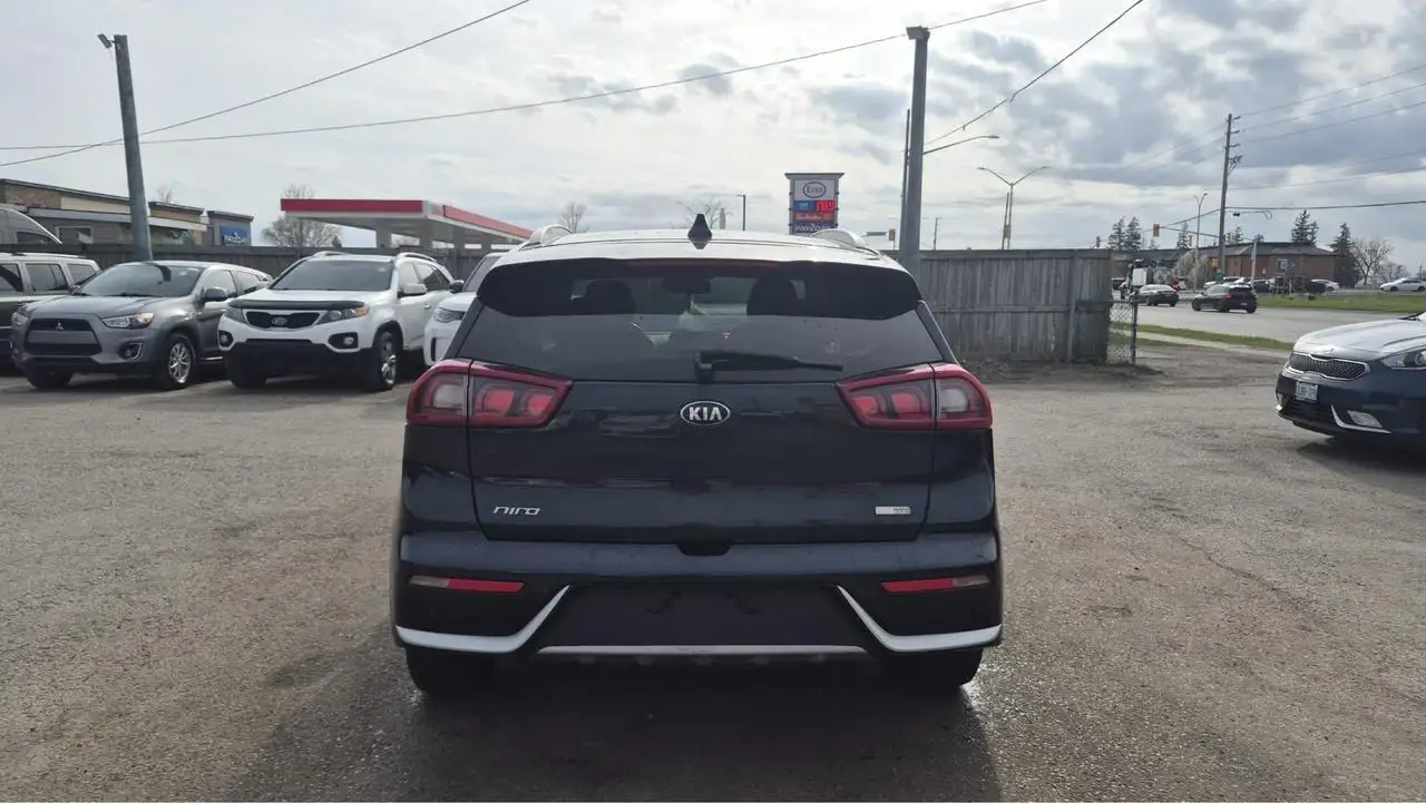 Kia Niro photo Kia Niro