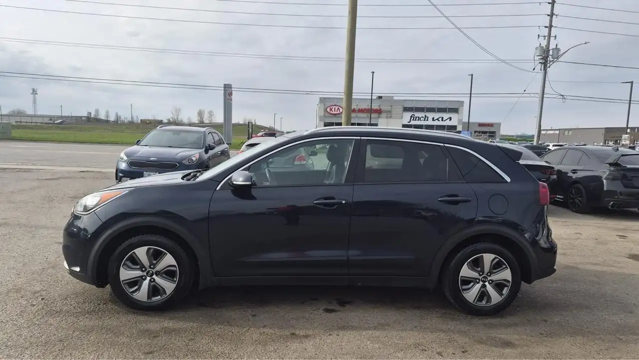 Kia Niro photo Kia Niro