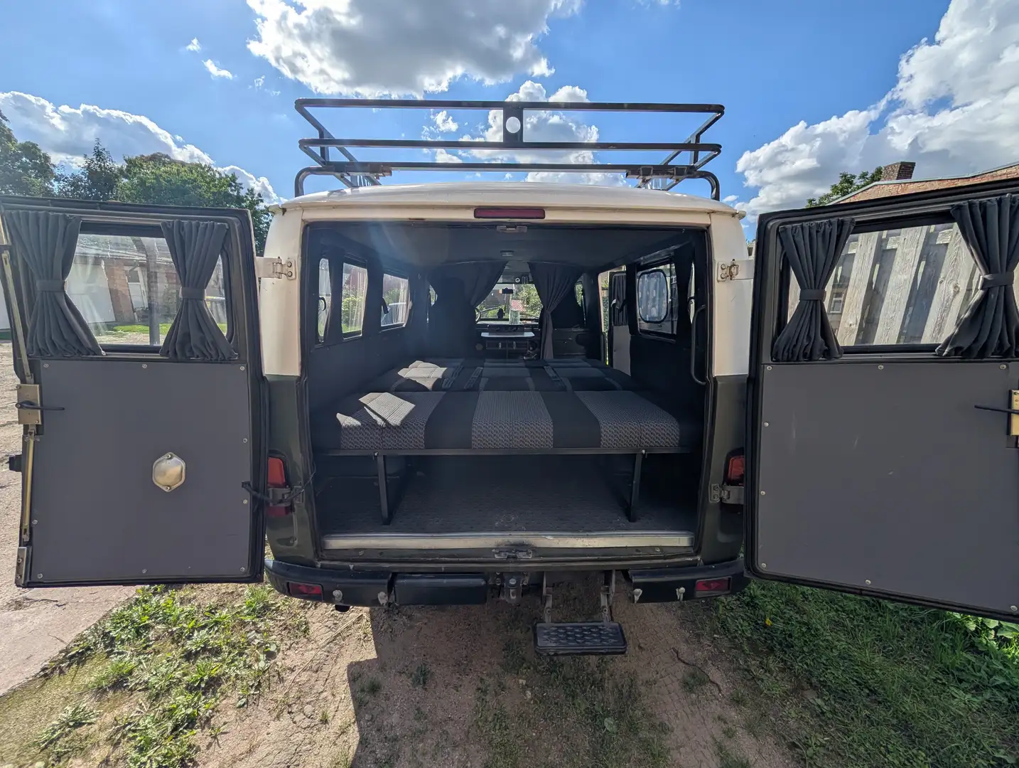 UAZ Buchanka Benzin, Euro 6, A/C & Standheizg. Green - 2