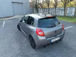 Renault Clio III 2.0 16V 203 Ange et Demon 154/666