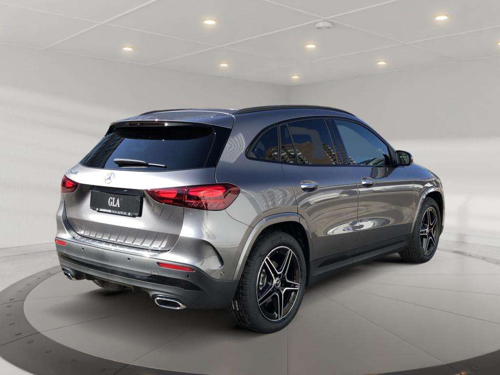 Mercedes-Benz GLA-Klasse