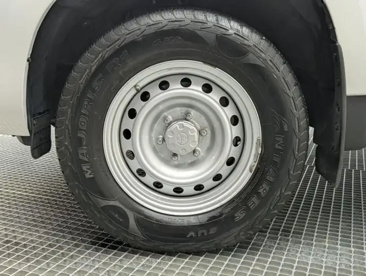 Toyota Land Cruiser 2020, foto 18