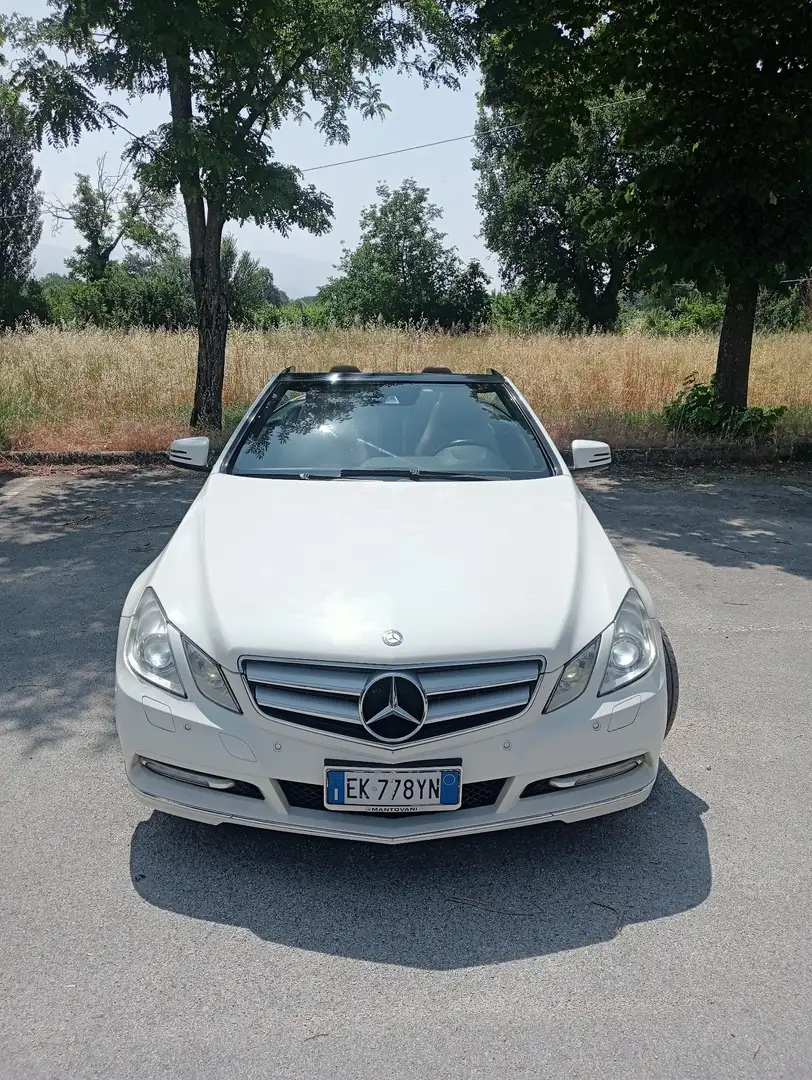 Mercedes-Benz E 220 Cabrio cdi be Avantgarde - 1