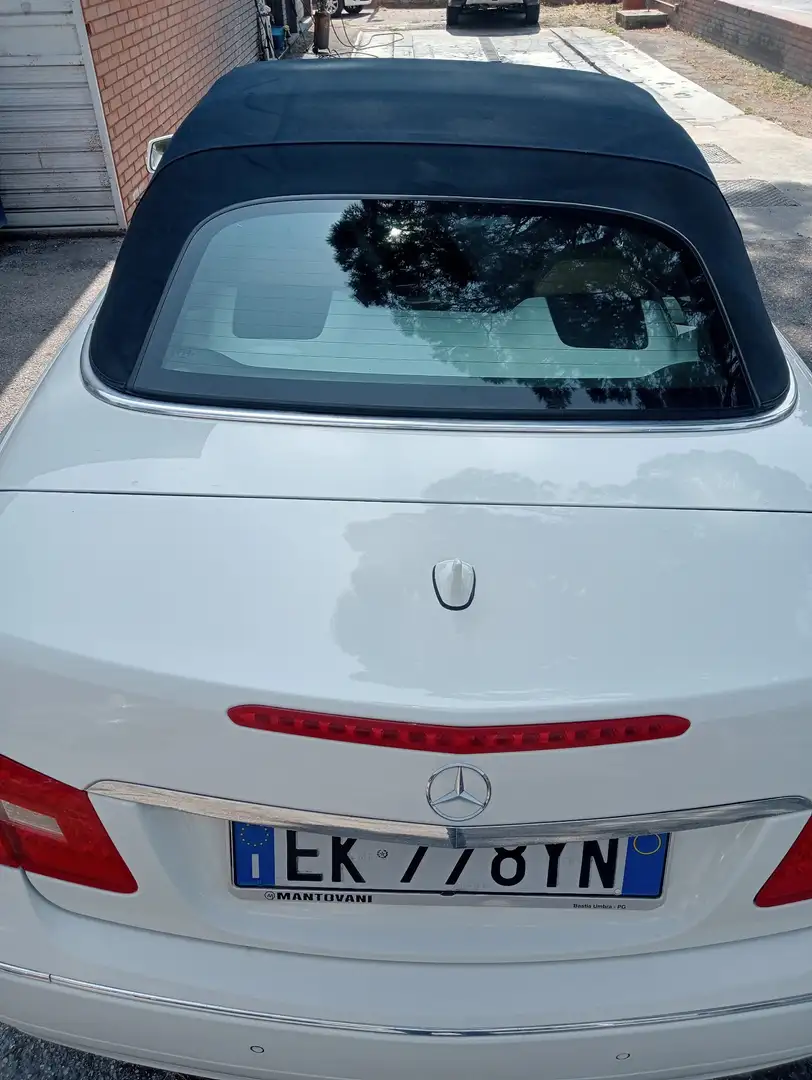 Mercedes-Benz E 220 Cabrio cdi be Avantgarde - 2