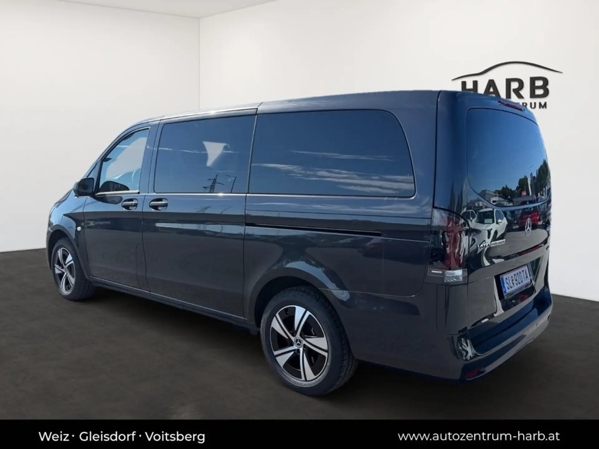 벤츠 Mercedes-Benz Vito 116 2025 네이비 사진 5