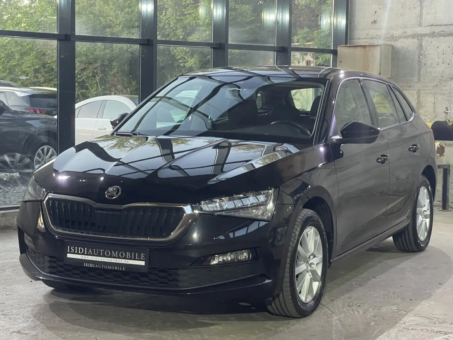 Skoda Scala Ambition LED Navi VirutalCockpit CarPlay Schwarz - 1