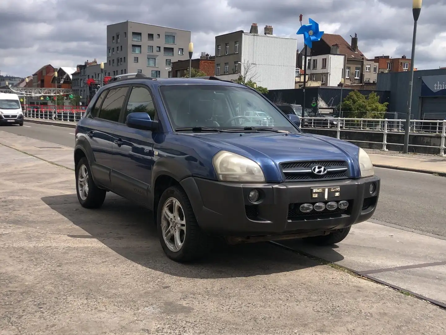 Hyundai TUCSON 2.7i V6 24v 4WD GLSi S Azul - 1