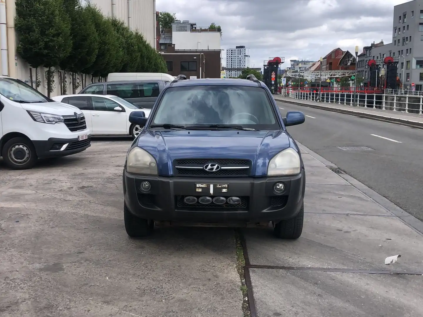 Hyundai TUCSON 2.7i V6 24v 4WD GLSi S Azul - 2