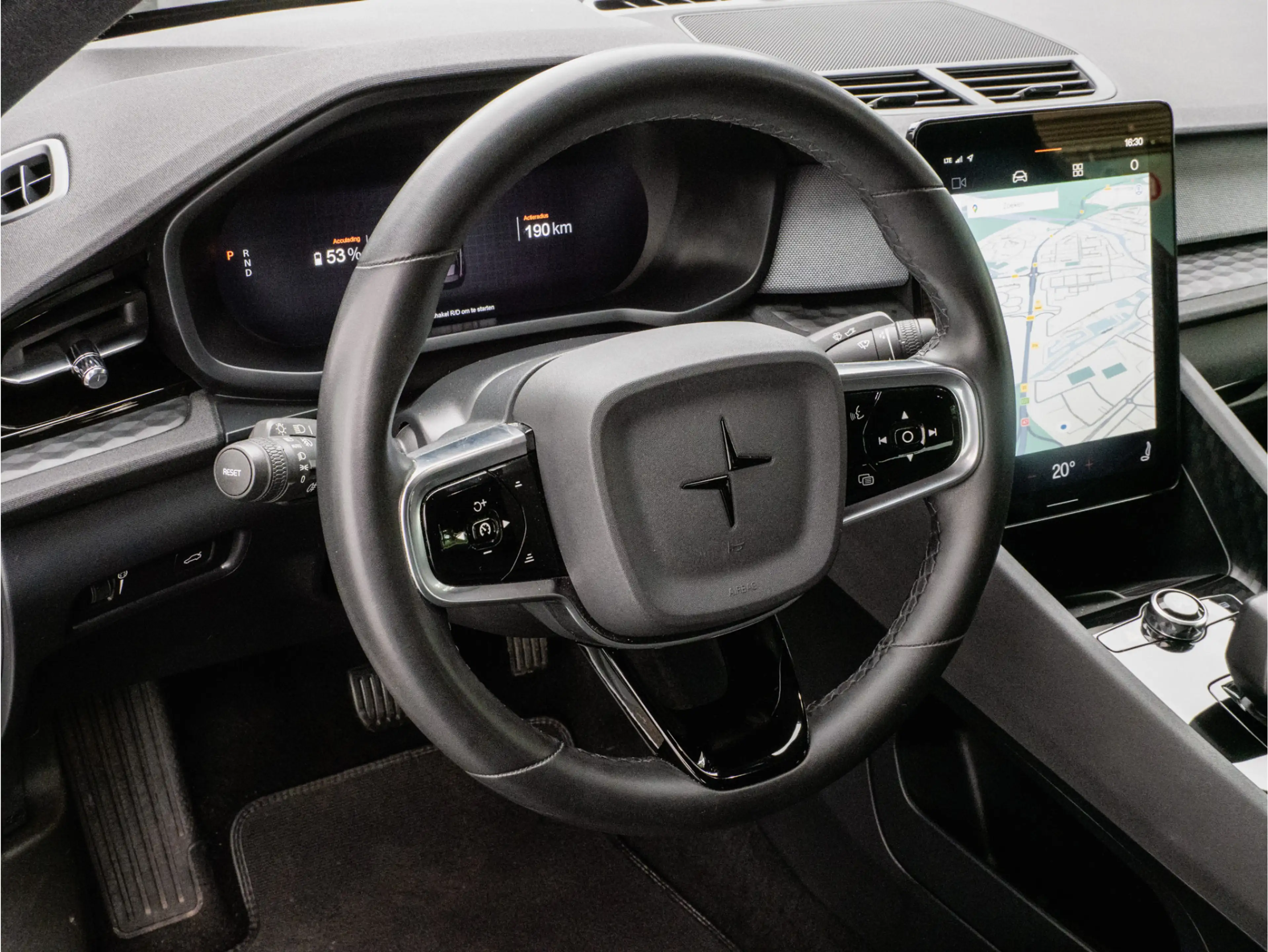 Polestar 2 Standard Range Single Motor 63kWh SOH 94% Camera/ — photo 11