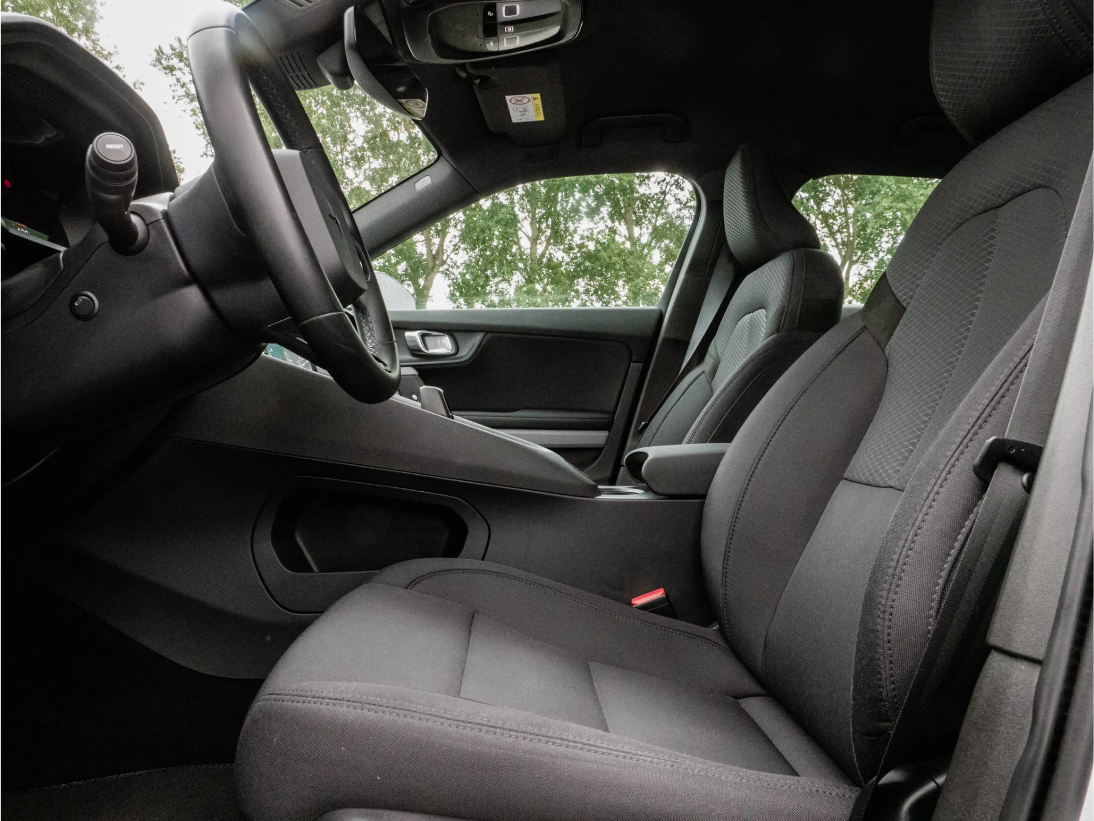 Polestar 2 Standard Range Single Motor 63kWh SOH 94% Camera/ — photo 12