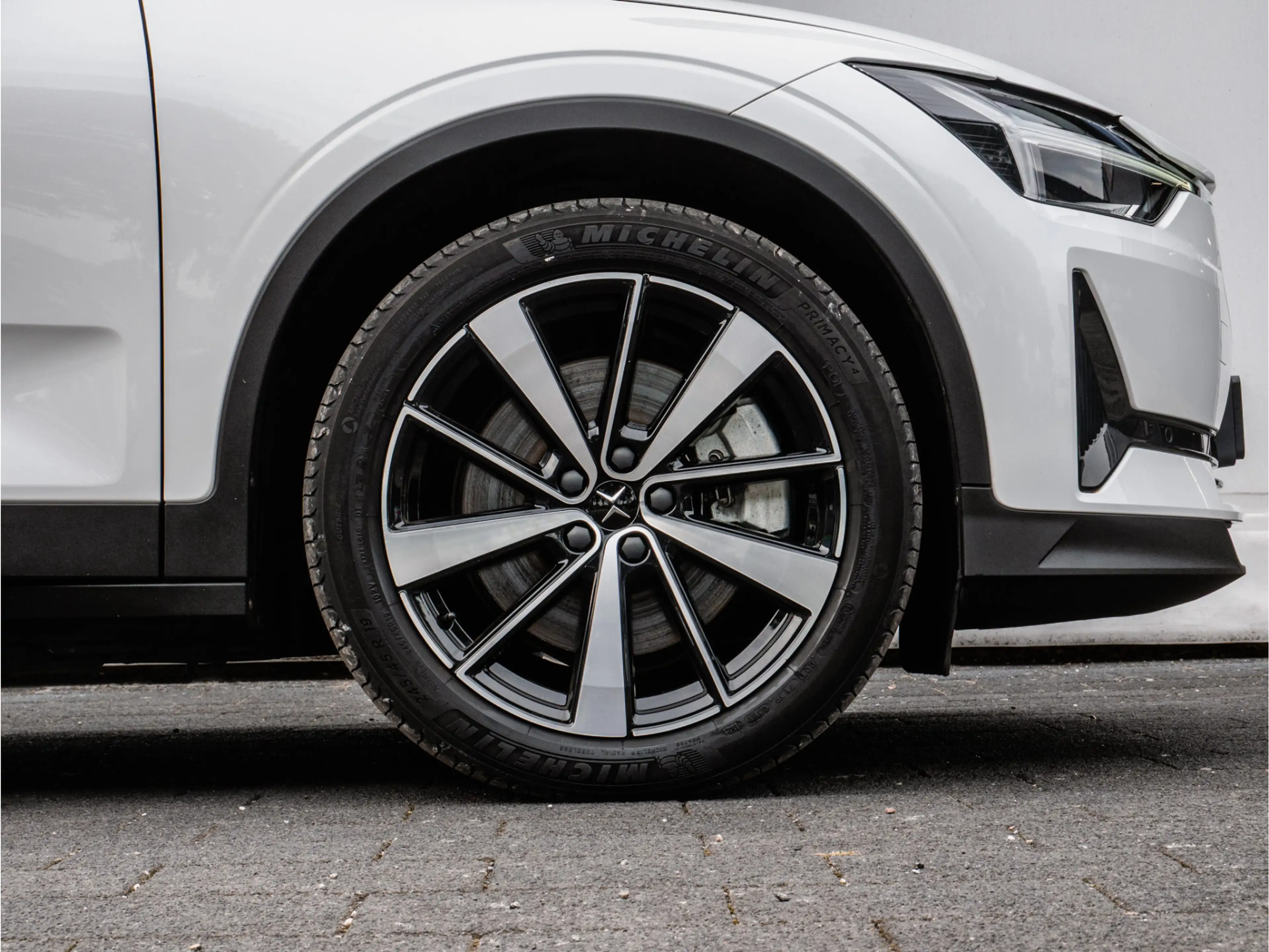 Polestar 2 Standard Range Single Motor 63kWh SOH 94% Camera/ — photo 31