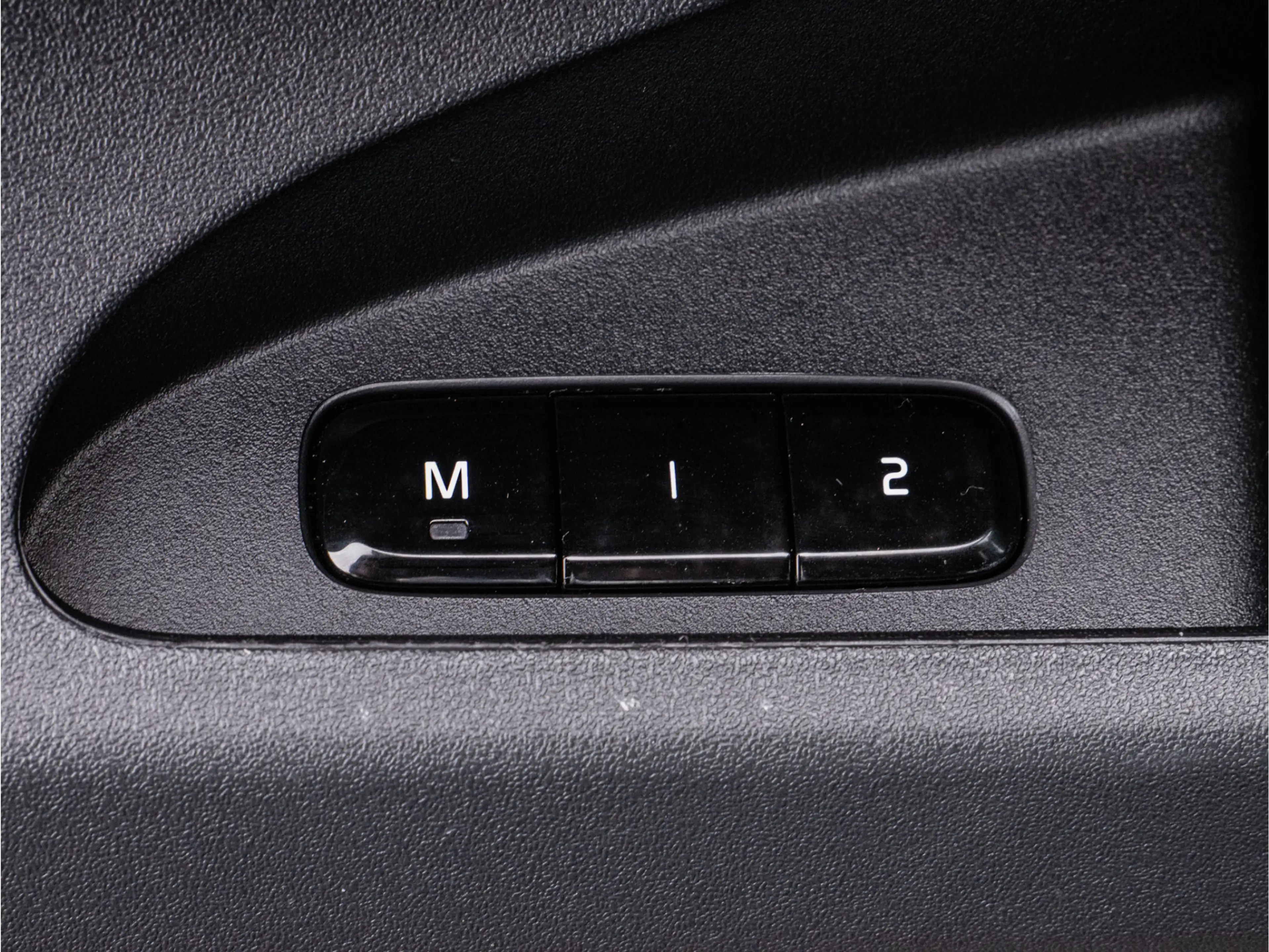 Polestar 2 Standard Range Single Motor 63kWh SOH 94% Camera/ — photo 29