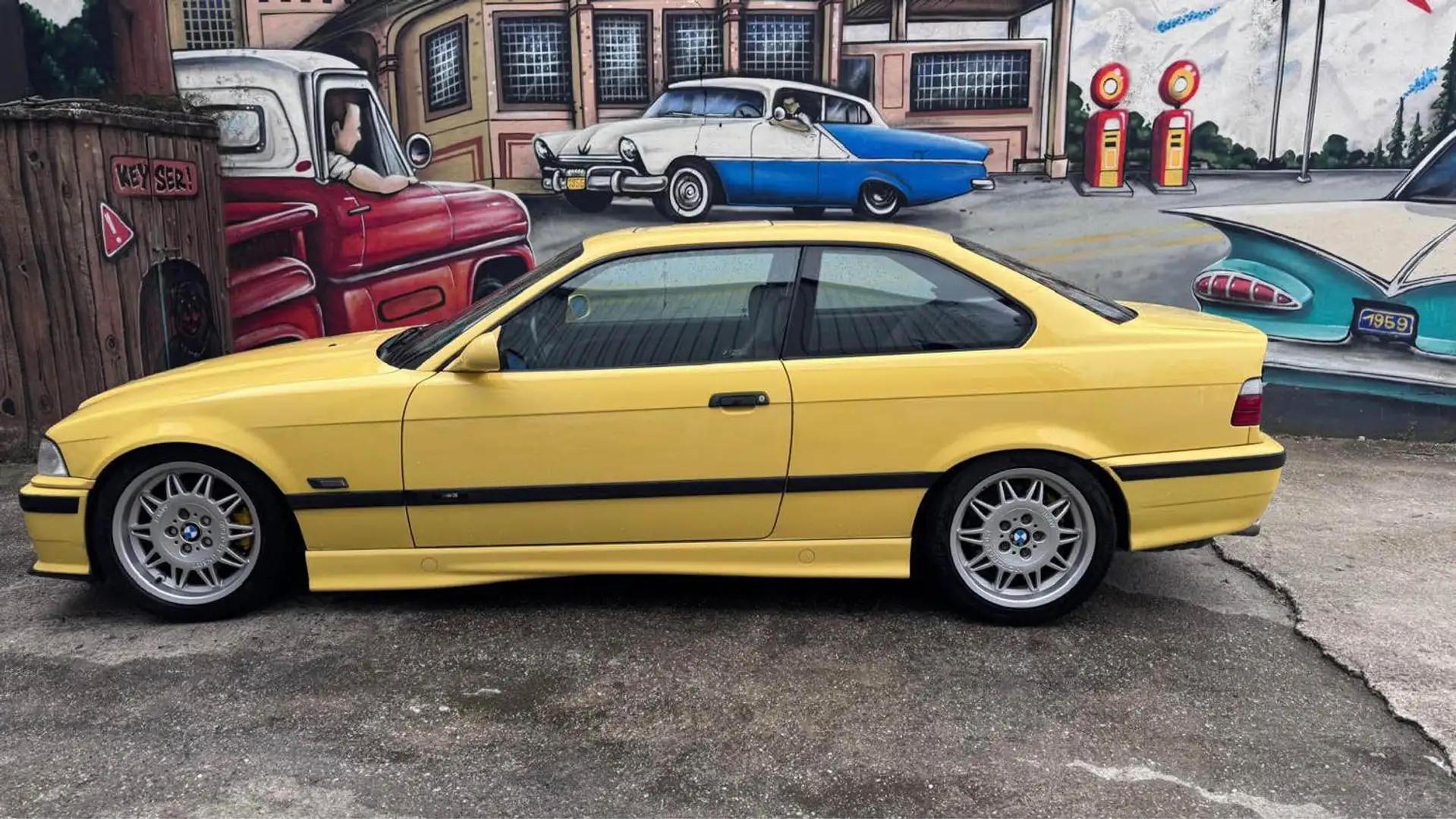 BMW M3 3.0 jaune dakar reprise possible Gelb - 1