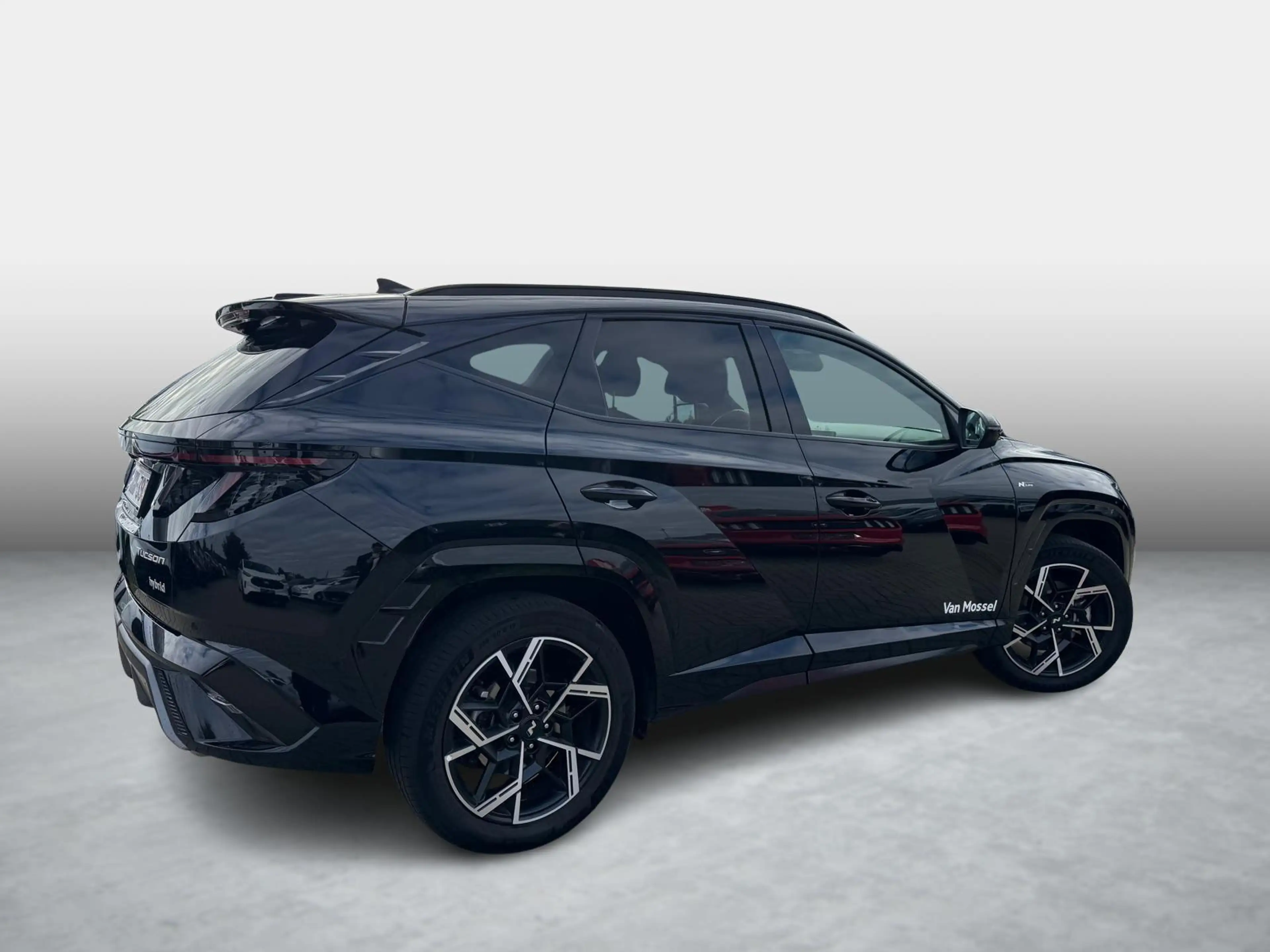 Hyundai TUCSON 1.6 T-GDi Hybrid Shine N-Line Sensation Pack — photo 3