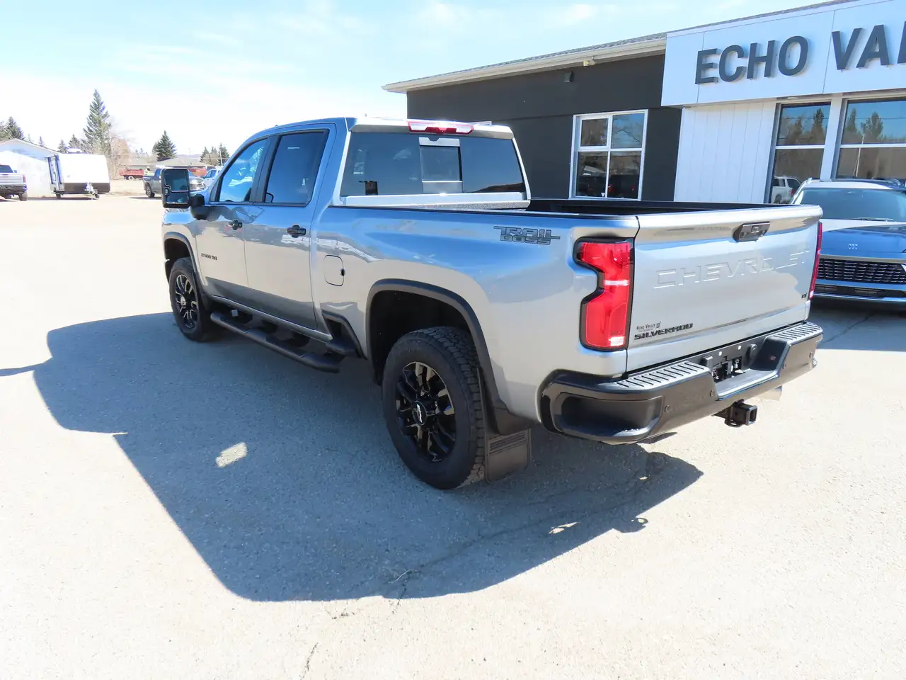 Chevrolet Silverado 2500 photo Chevrolet Silverado 2500