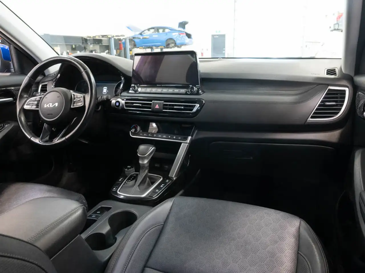 Kia Seltos снимка Kia Seltos
