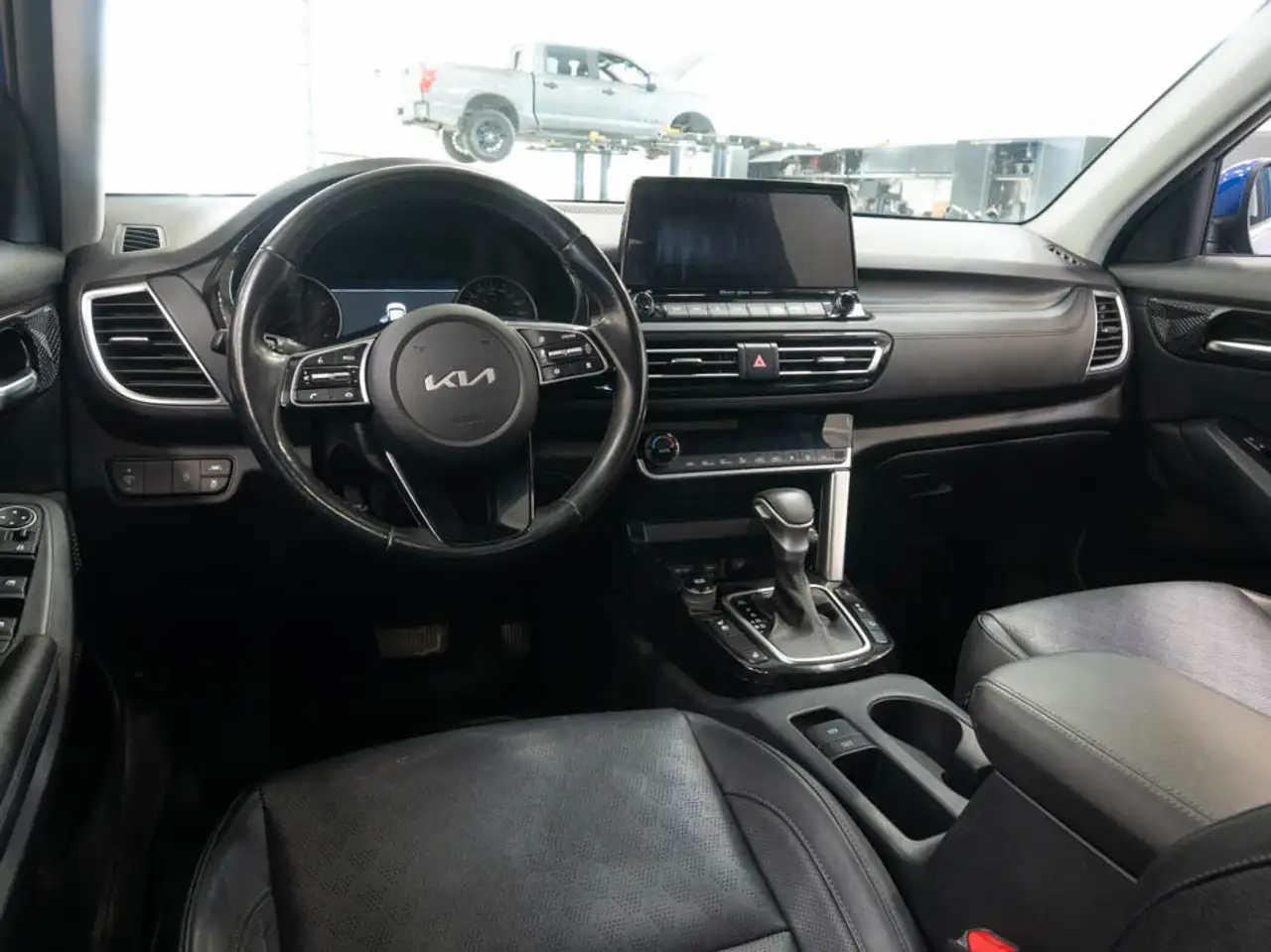 Kia Seltos снимка Kia Seltos