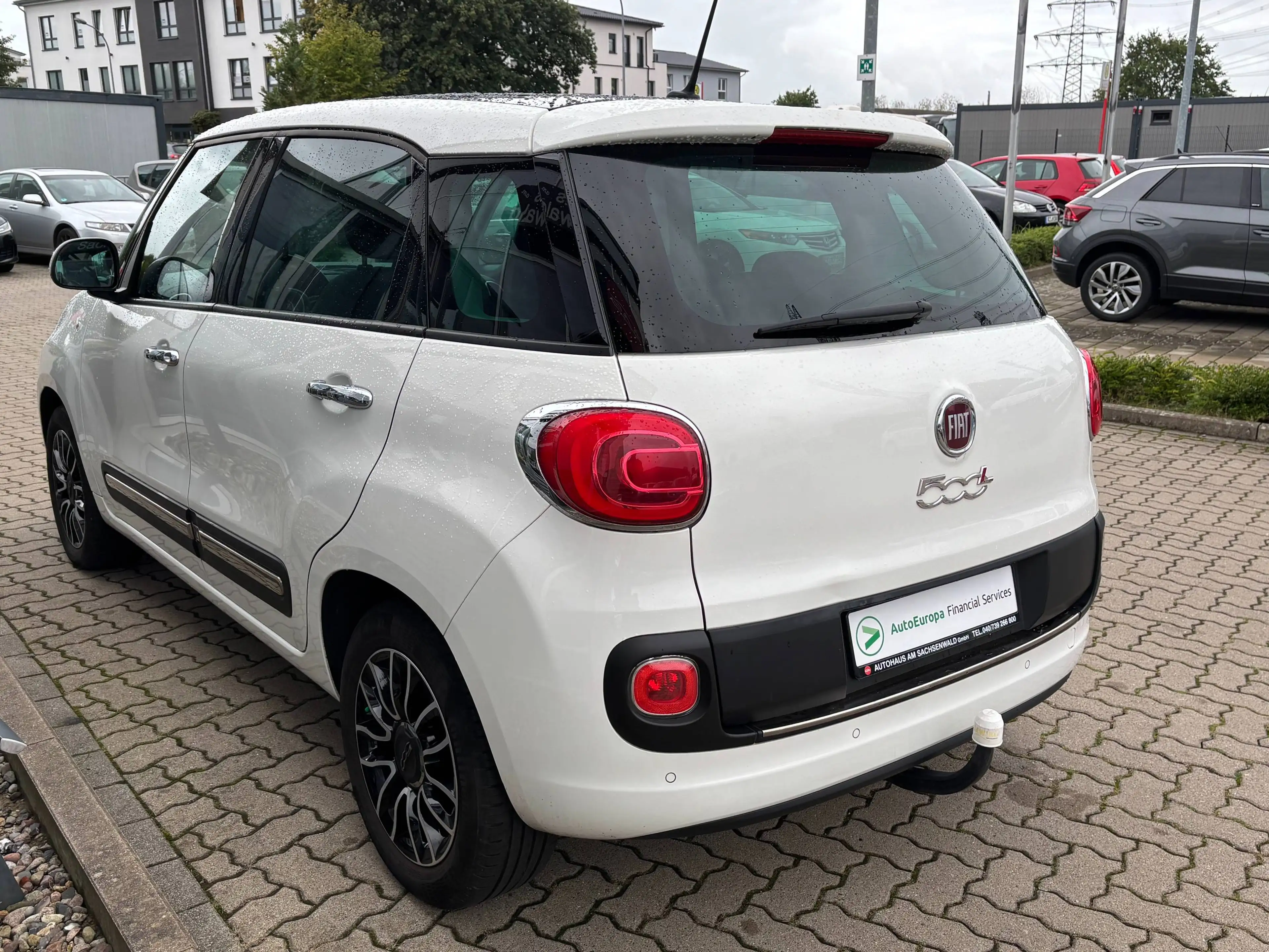Fiat 500L Lounge — photo 7