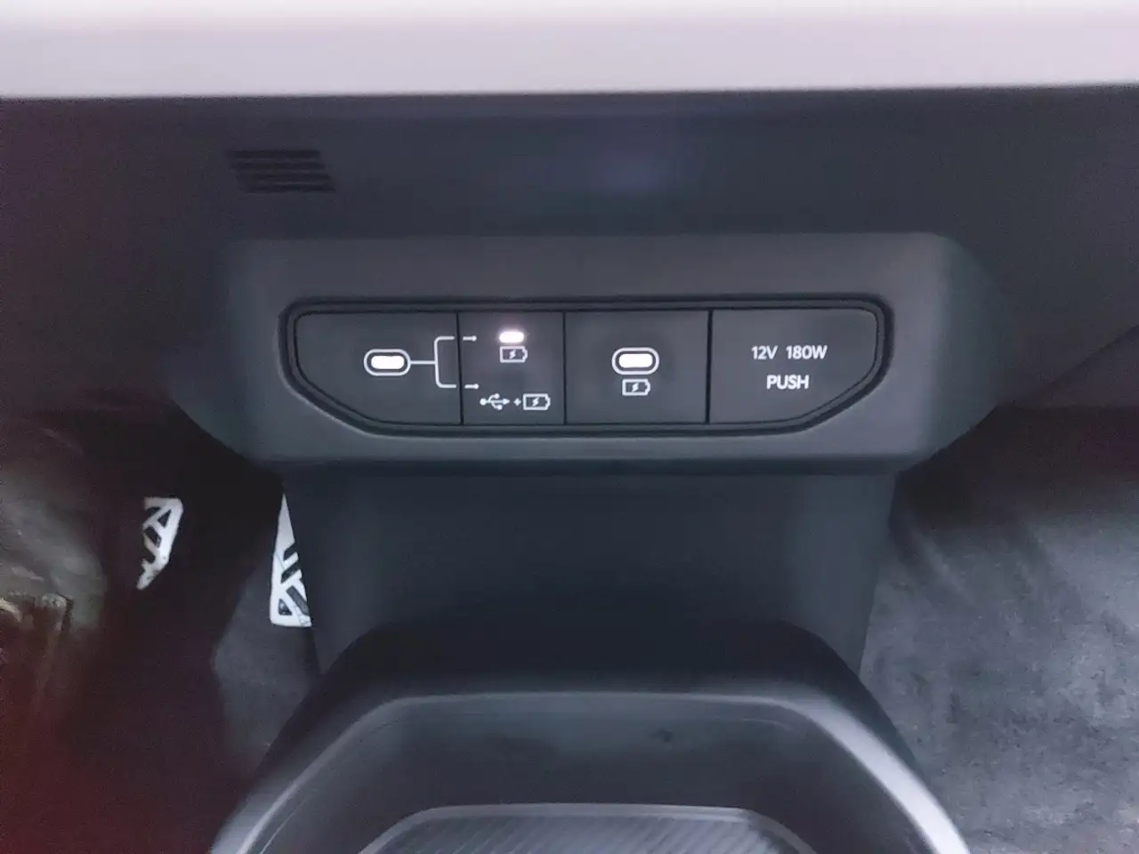 Kia EV4 fotografie Kia EV4