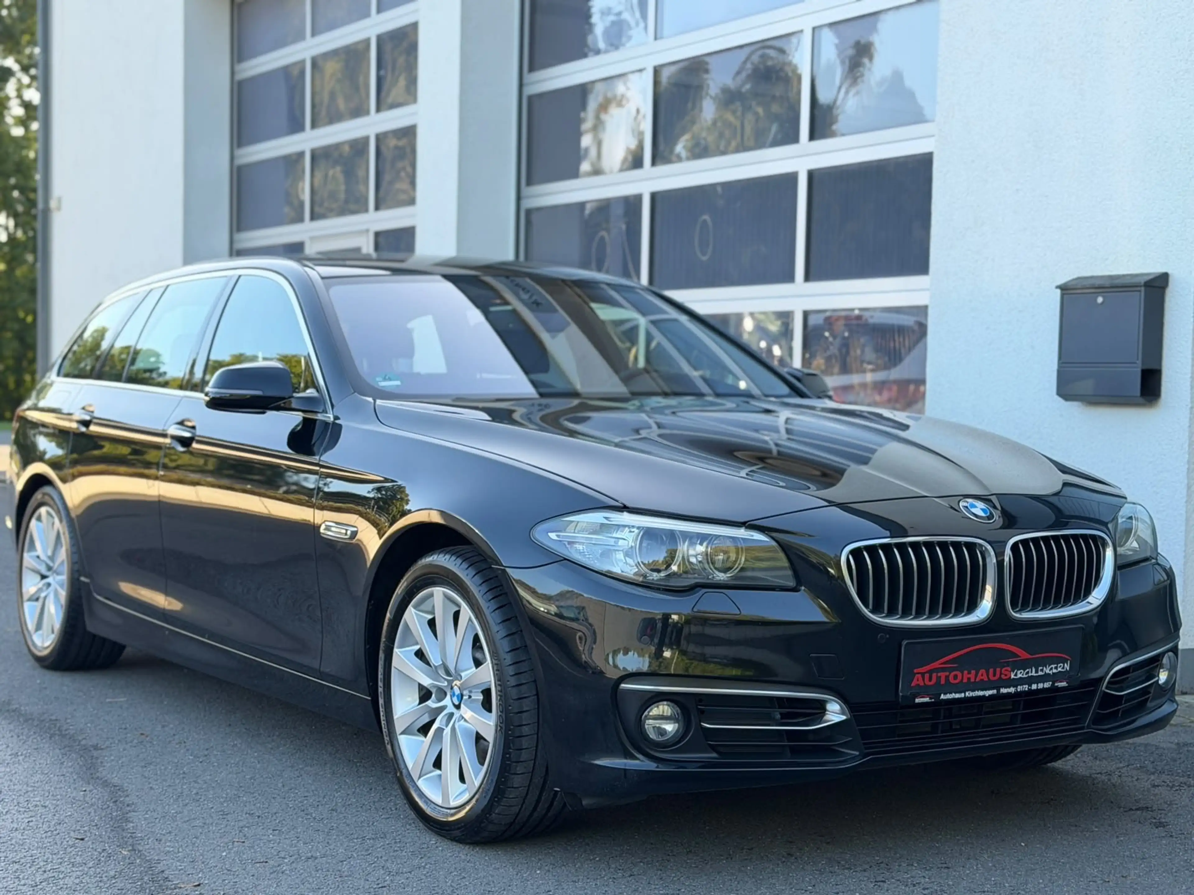 BMW 525 525d Luxury Line 1. Hand Lückenlos Scheckheftgepflegt HU/AU:NEU — photo 2