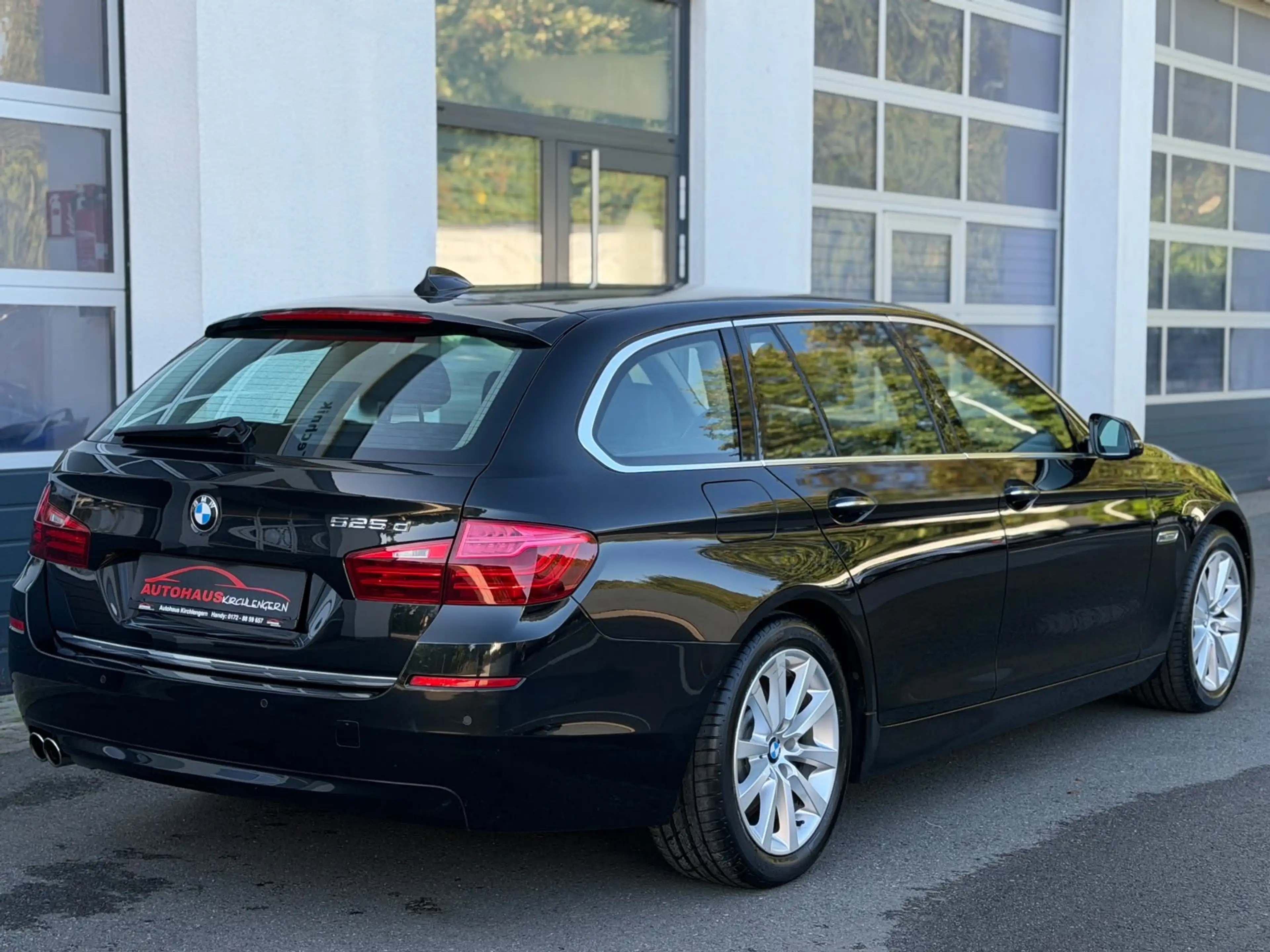 BMW 525 525d Luxury Line 1. Hand Lückenlos Scheckheftgepflegt HU/AU:NEU — photo 4