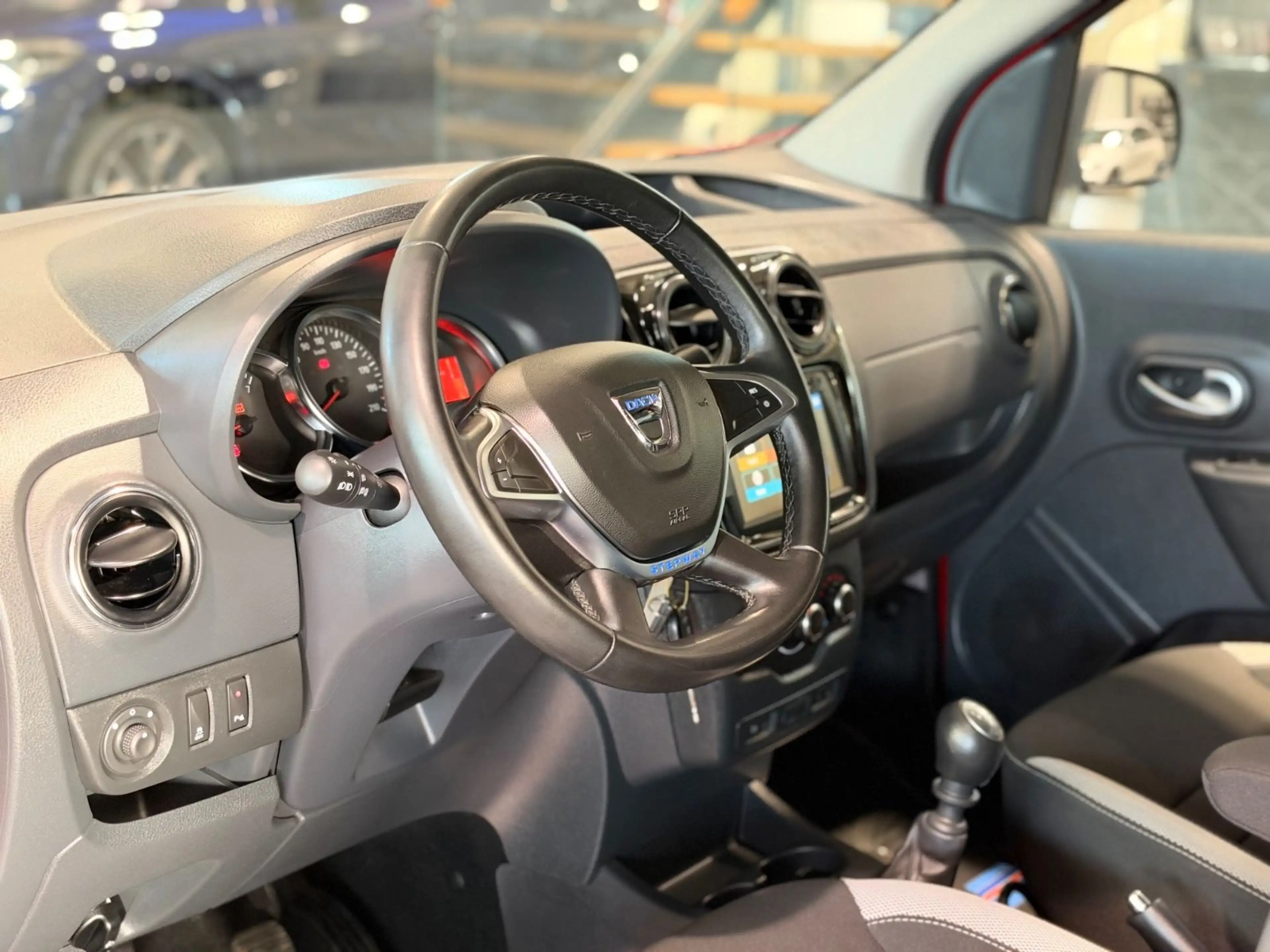 Dacia Dokker Blue dCi 95 Stepway Plus S-HE/R-CAM/AHK — photo 15