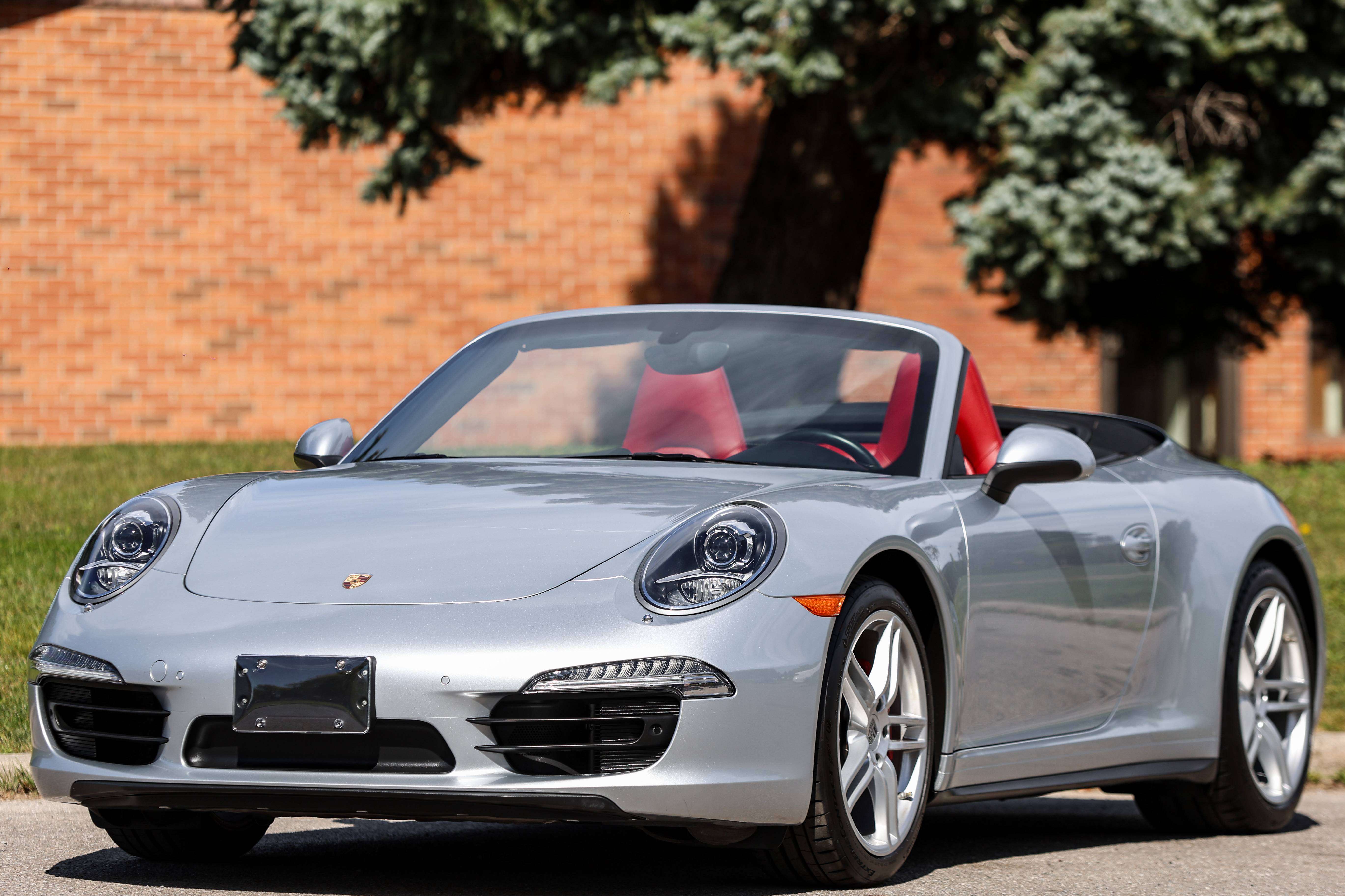 2015 Porsche 911