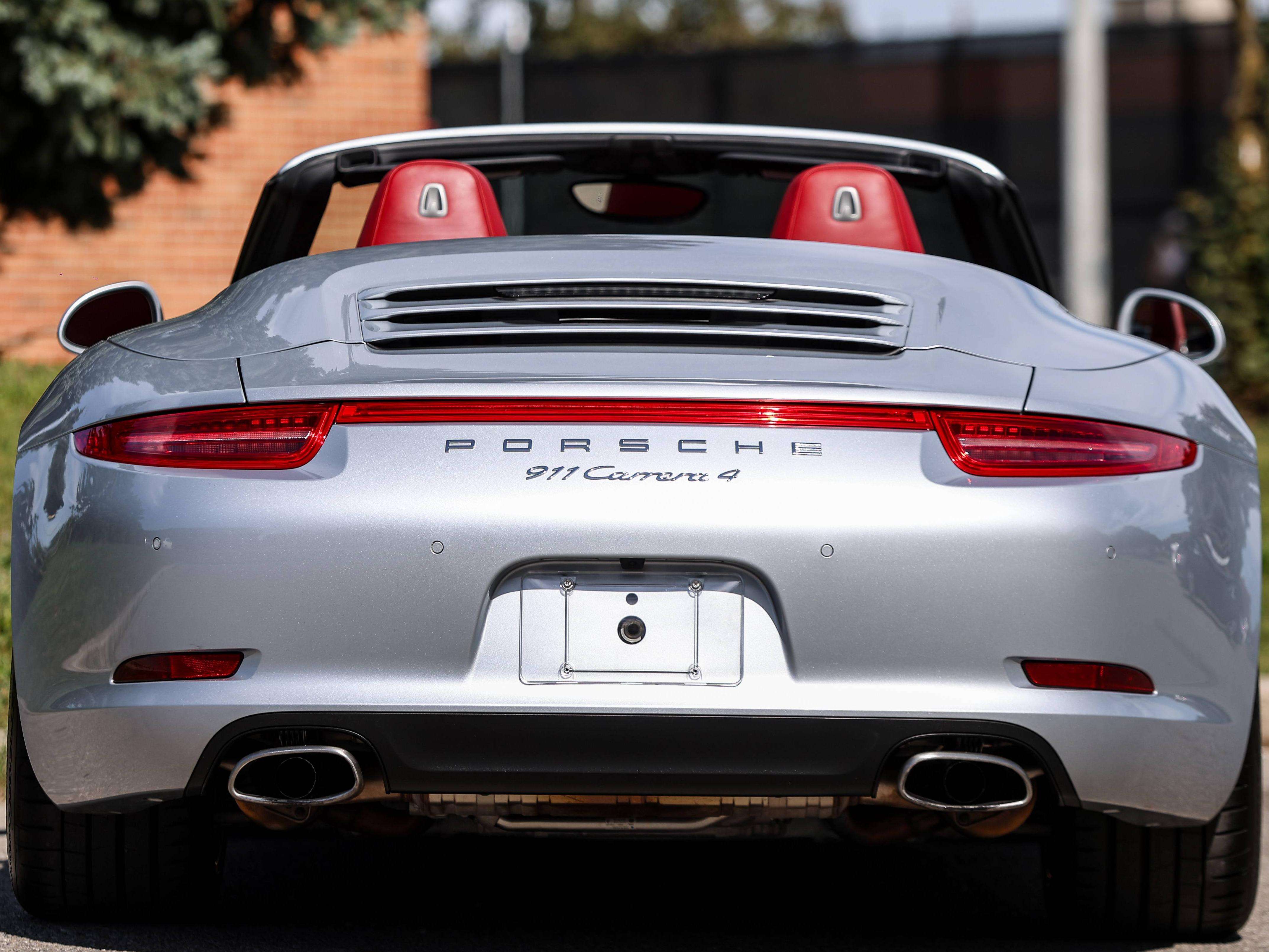 2015 Porsche 911